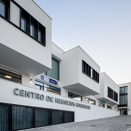 Edificio administrativo en Vejer